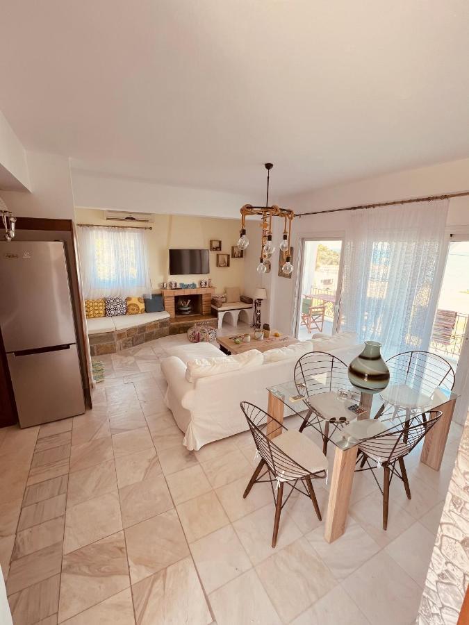 Chalkís Magic House At Halkida 1M From The Beach! 아파트 외부 사진